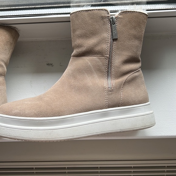 J Slides - Picture 2 of 6